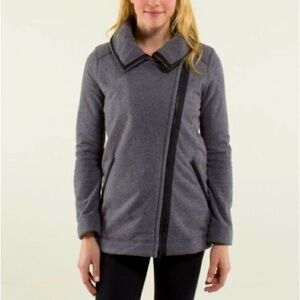 Lululemon Fleece Moto Jacket in Ambient Grey/ Black Size M